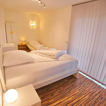 度假居 Ek - Living 菲根