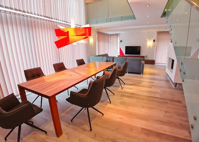 Ek - Living * 菲根