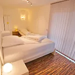 Casa de Férias Ek - Living Ferienhaus, 8 Personen - 550 M Zur Spieljochbahn - Zillertal Fügen